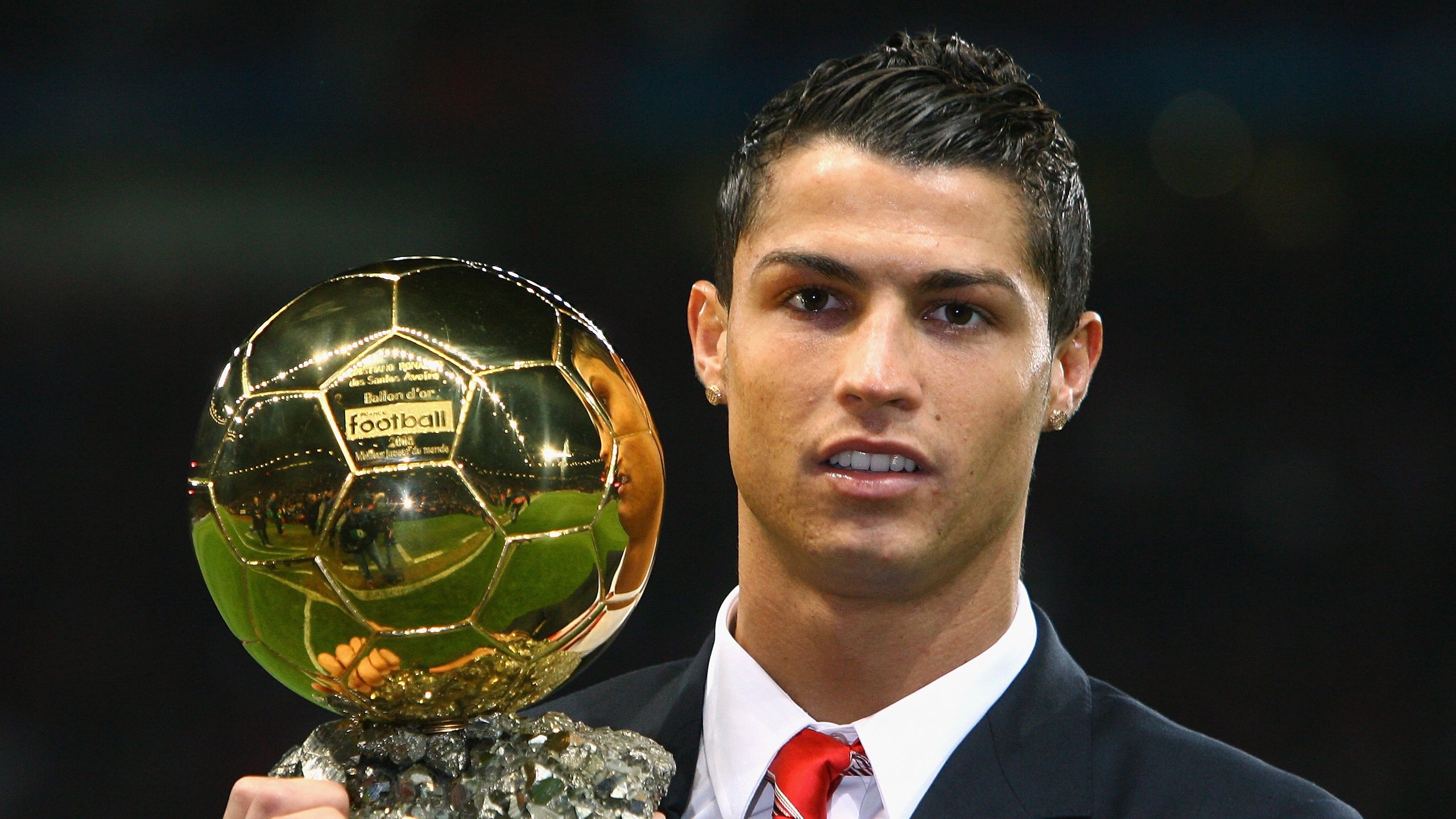 _全民骑行日:骑上自行车迎接美好未来_,呼吁大家骑自行车出行